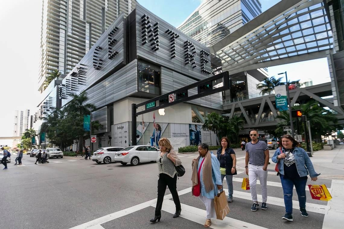 MARCHAND REALTY COMMERCIAL & PROPERTY MANAGEMENT